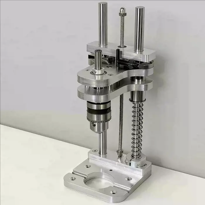 Outil de positionnement vertical pour profilés en aluminium