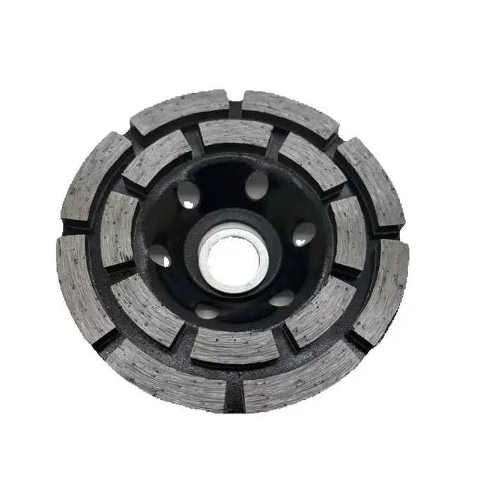 Meule à béton à tasse en diamant