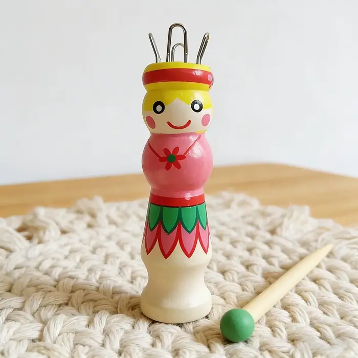 Outils de tressage en bois au design de poupée mignonne pour la création de bracelets