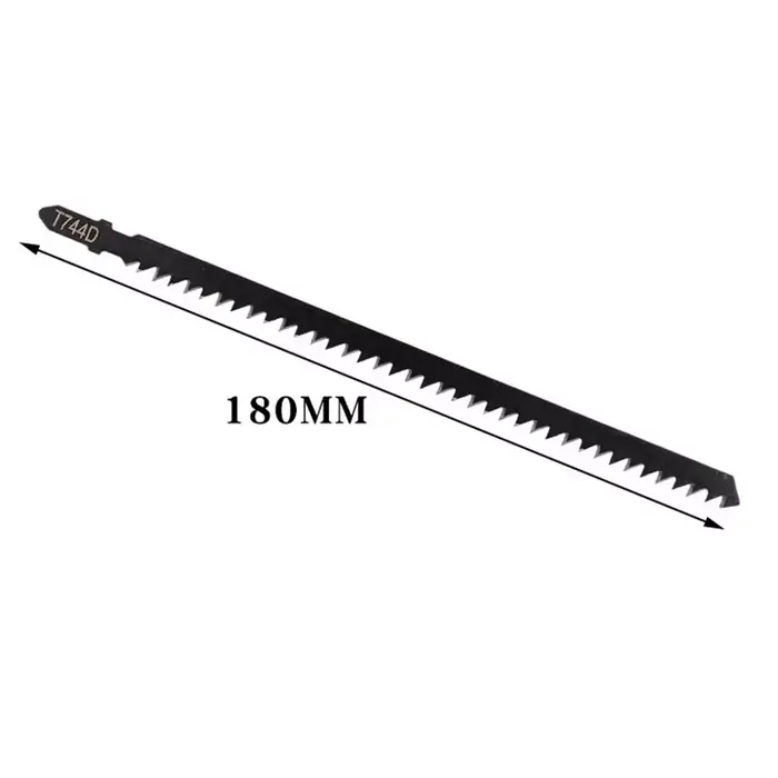Scie sauteuse longue T744D