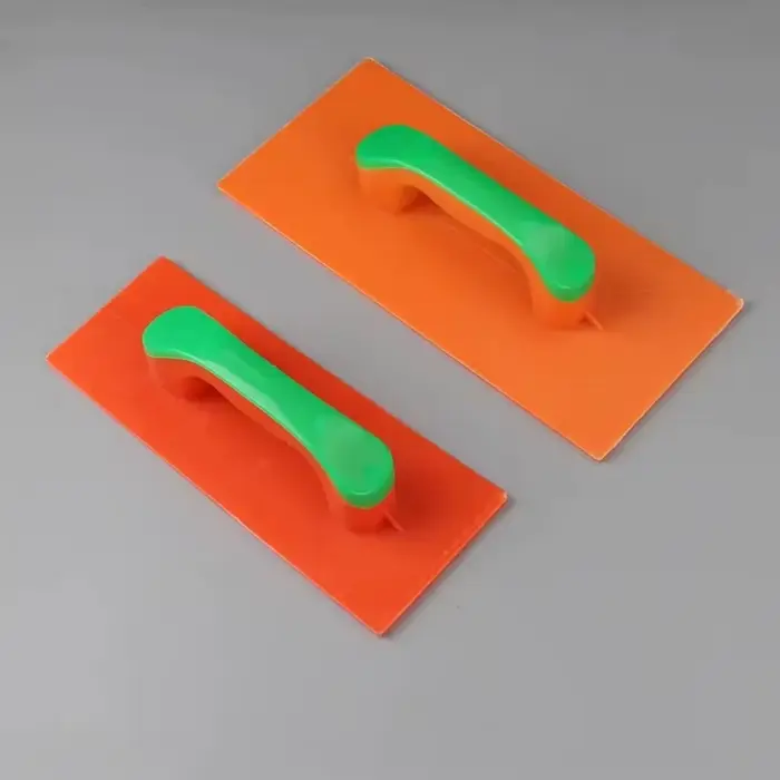 Planche de plâtrage en plastique