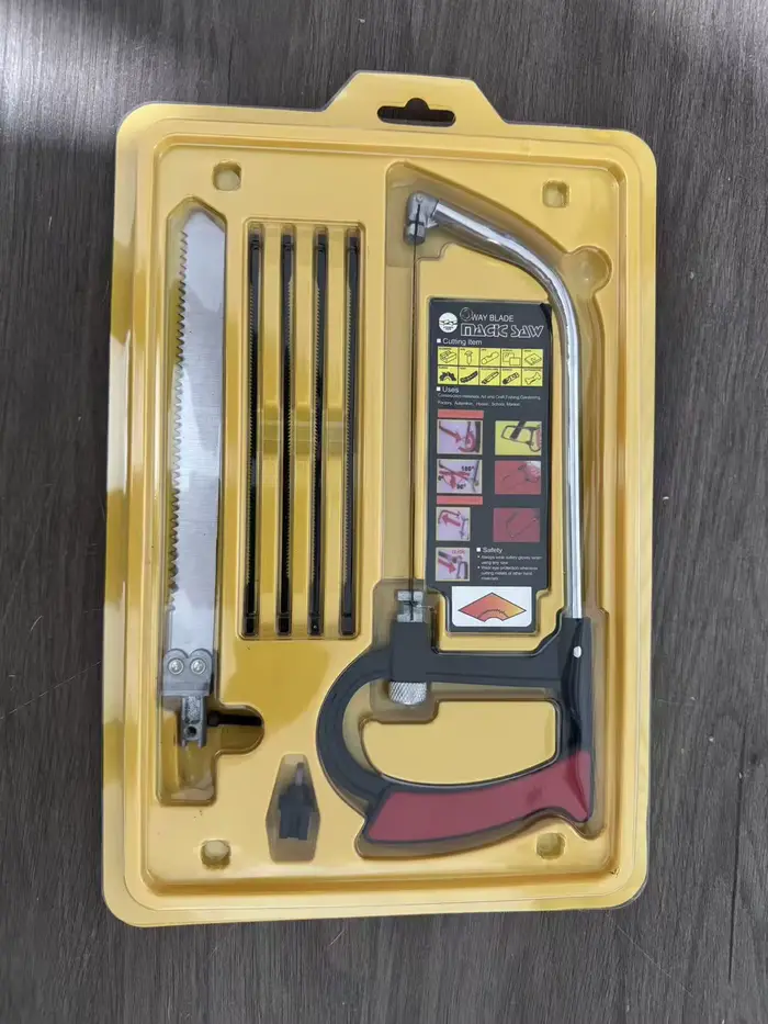 Kit de scie à main multifonction 8 en 1 avec 6 lames pour le travail du bois