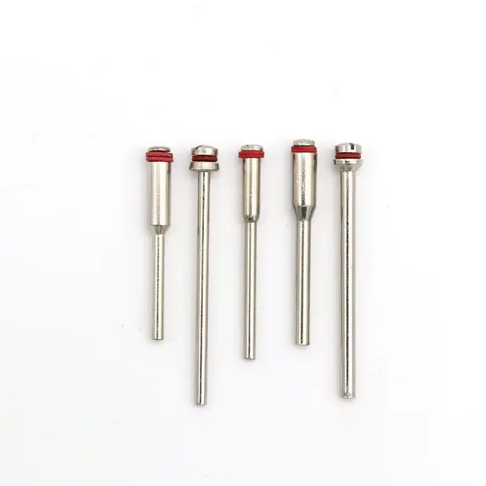 Tige de serrage pour fixation de scie