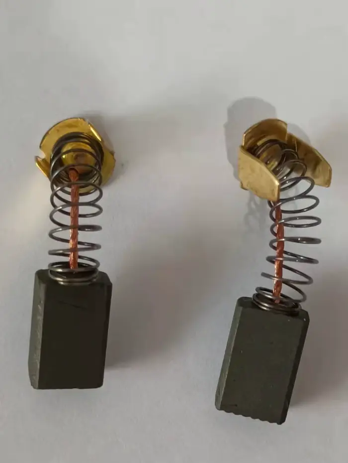Brosses en carbone pour moteur électrique Bosch, 5x8x13mm, 10 pièces, accessoires pour outils de per