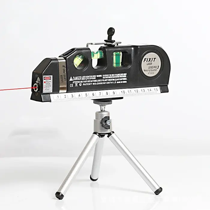 Niveaux laser infrarouges multifonctionnels de haute précision