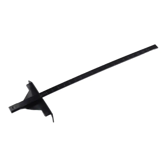Guide de scie circulaire noir pour projets de construction
