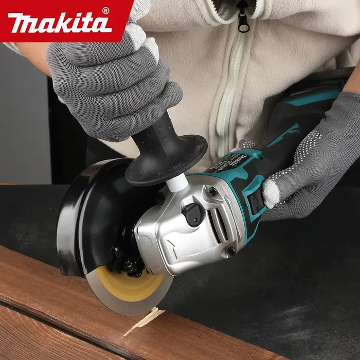 Meuleuse d'angle Makita DGA504 18V 6.0Ah 125mm sans balais à batterie lithium (machine nue)