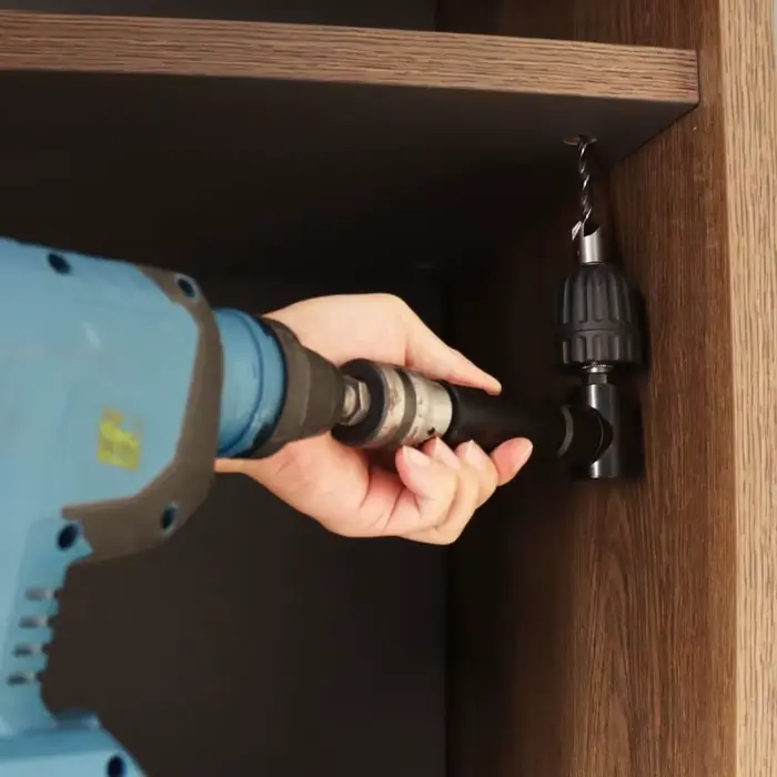Adaptateur à angle droit de 90 degrés