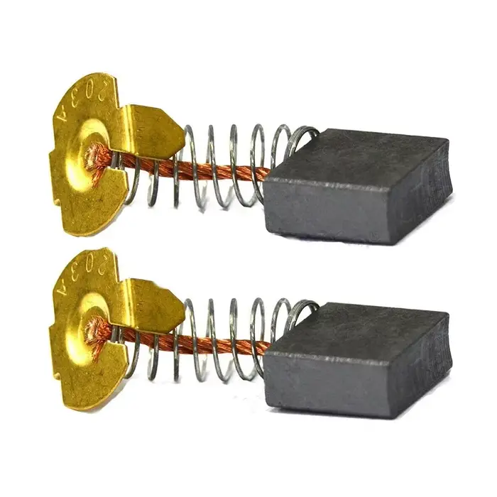 Brosses de carbone pour moteur