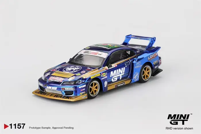 Modèle de voiture de collection en métal moulé sous pression 1:64 Bolide Skyline Silvia S13 Supra S15 FFZ400