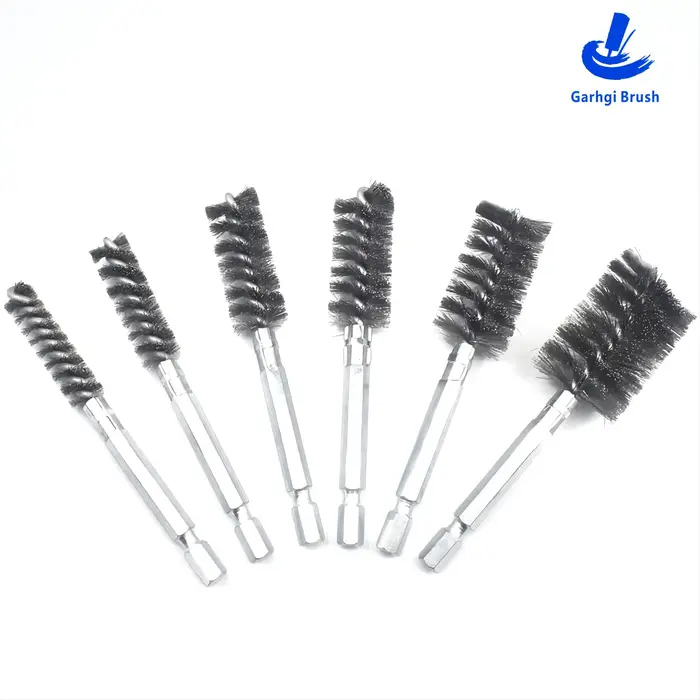 Brosse métallique à tige hexagonale de 1/4 pouces