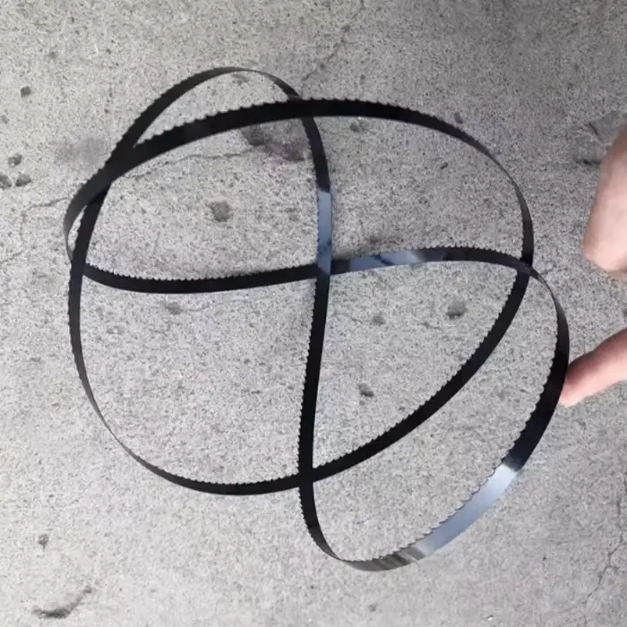 2 lames de scie à ruban pour le bois dur