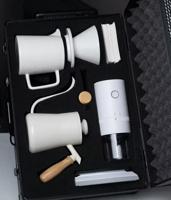 Mallette à outils en aluminium pour mécanicien