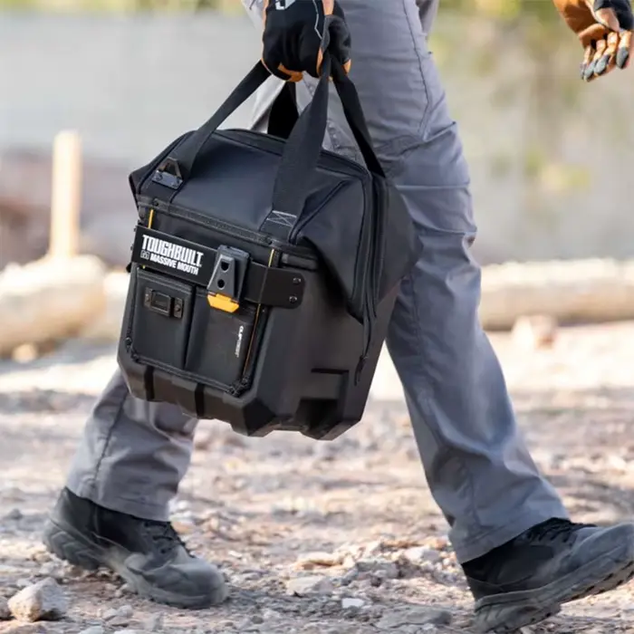 TOUGHBUILT Fourre-tout à outils étanche avec fond rigide