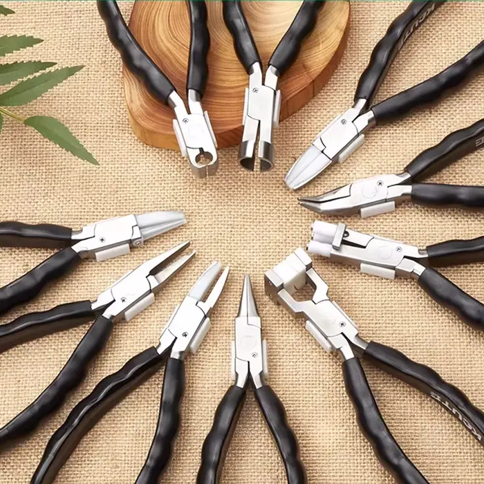 Pince à bijoux professionnelle