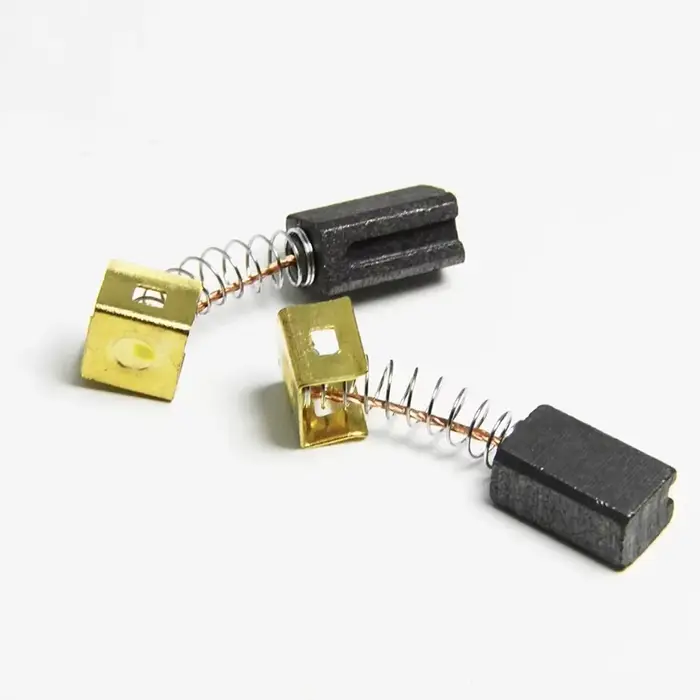 Balais de carbone 6.4x7.9x12.5mm