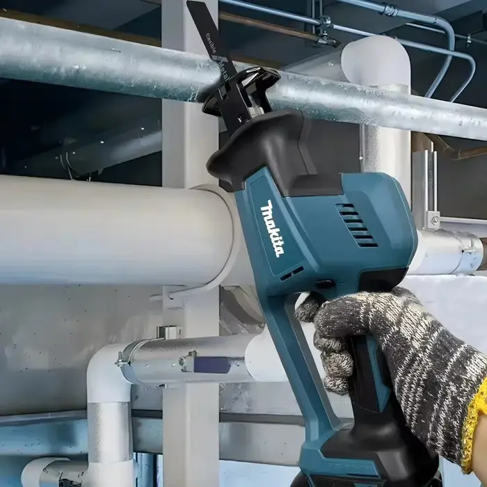 Scie à onglet portative Makita DJR189 18V sans fil