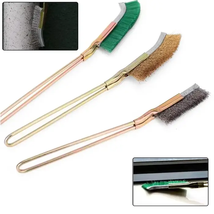 Mini brosse métallique en laiton