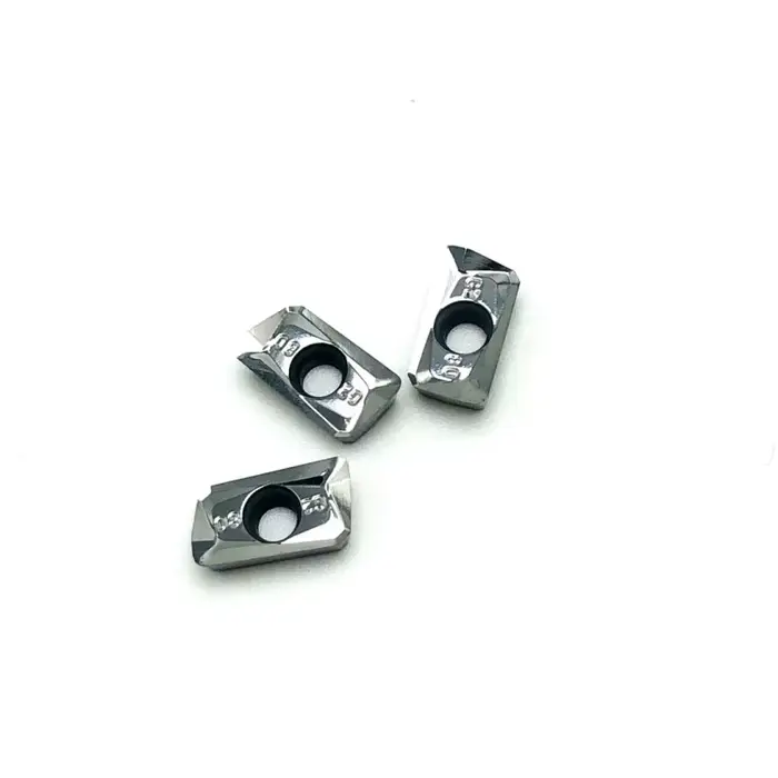 Outil de tournage interne APKT1135PDFR-MA H01 pour l'aluminium