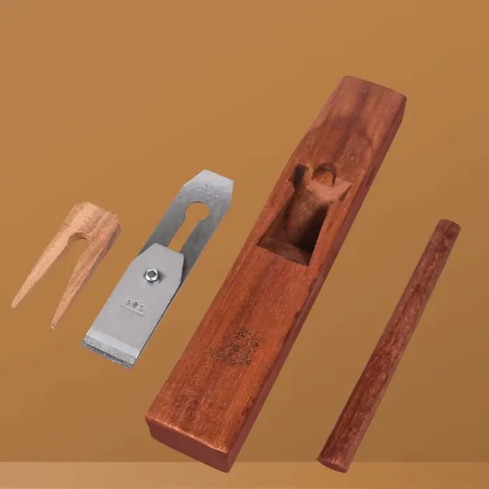 Raboteuse à bois en palissandre