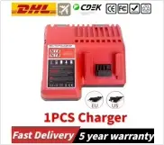 Clé à chocs sans fil multifonction FIW212 FUEL M18 Milwaukee avec batterie au lithium et chargeur ra