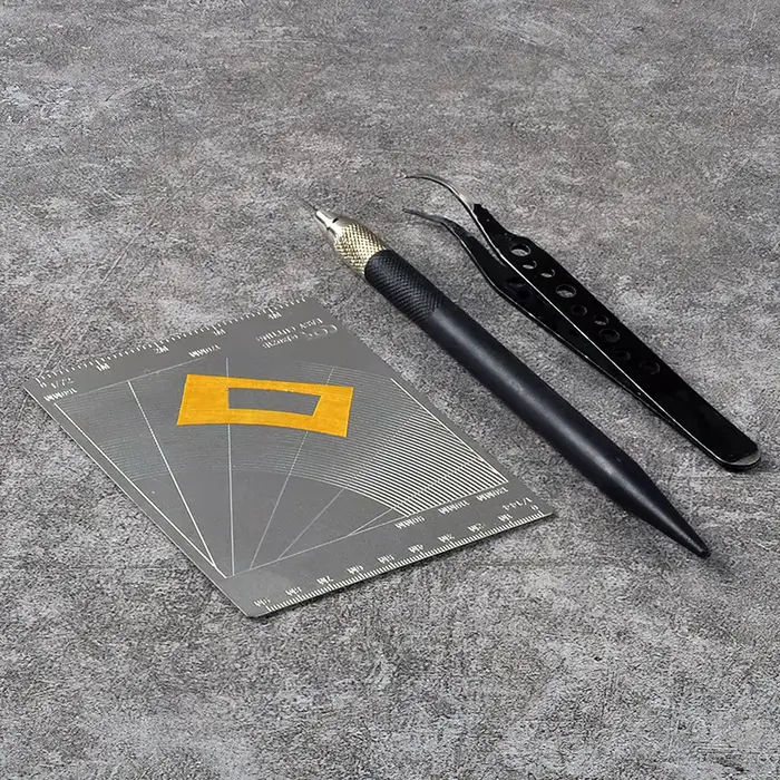 Feuille de masquage modèle en acier inoxydable