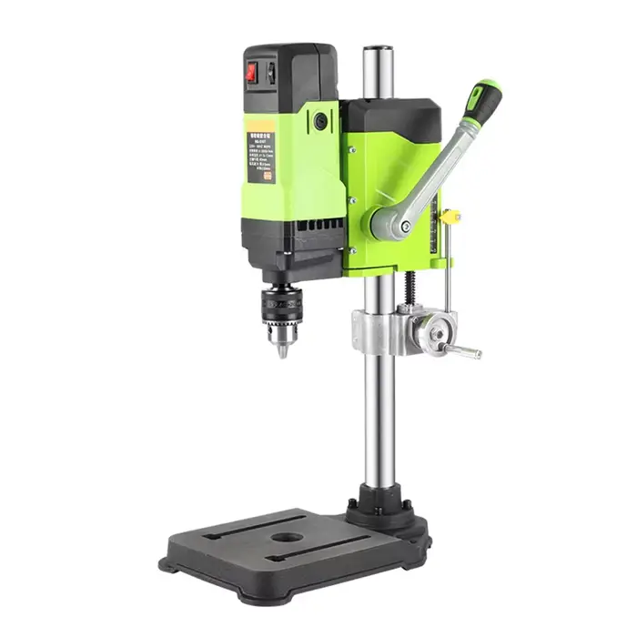 Mini perceuse de paillasse