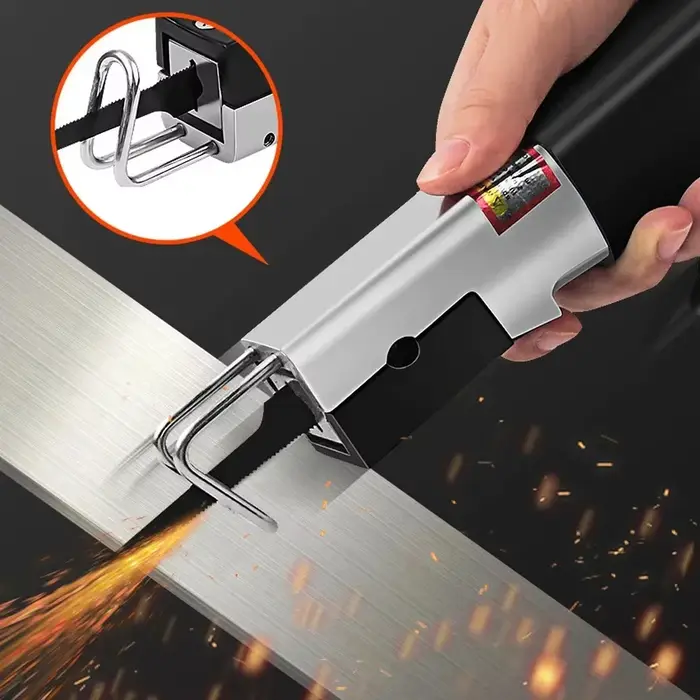 Scie alternative pneumatique pour automobile