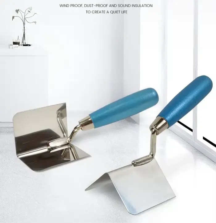 Outil d'angle pour cloison sèche 8x6cm