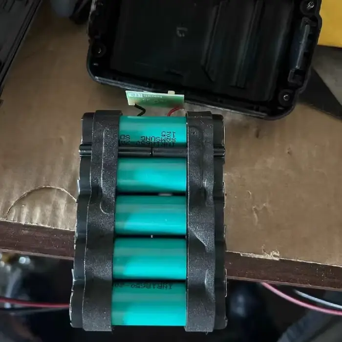 100% Original 2Ah pour ACTIV ENERGY 20V AEB20-2.0/2 perceuse électrique pistolet à huile pompe à Air meuleuse d'angle