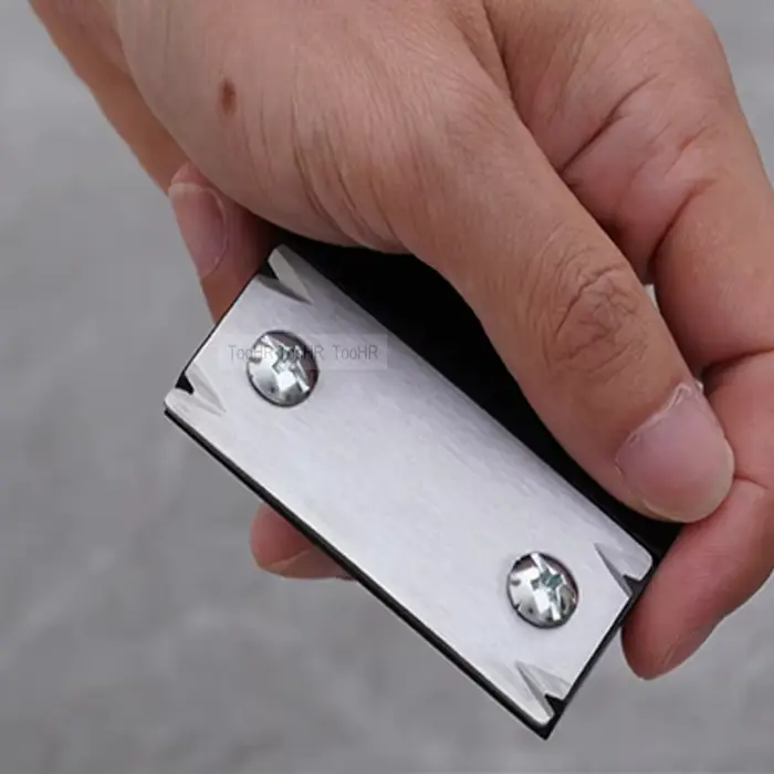 Couteau de coupe pour menuiserie