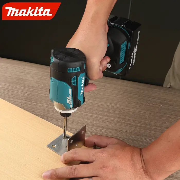 Makita 18V DTD171 Perceuse-visseuse à chocs sans balais