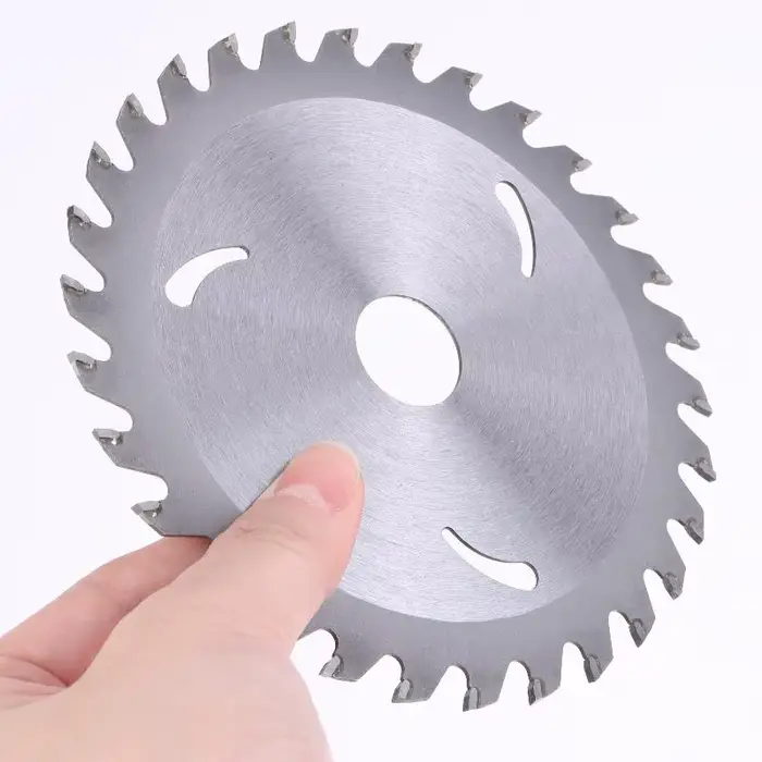 Lame de scie circulaire professionnelle pour le travail du bois