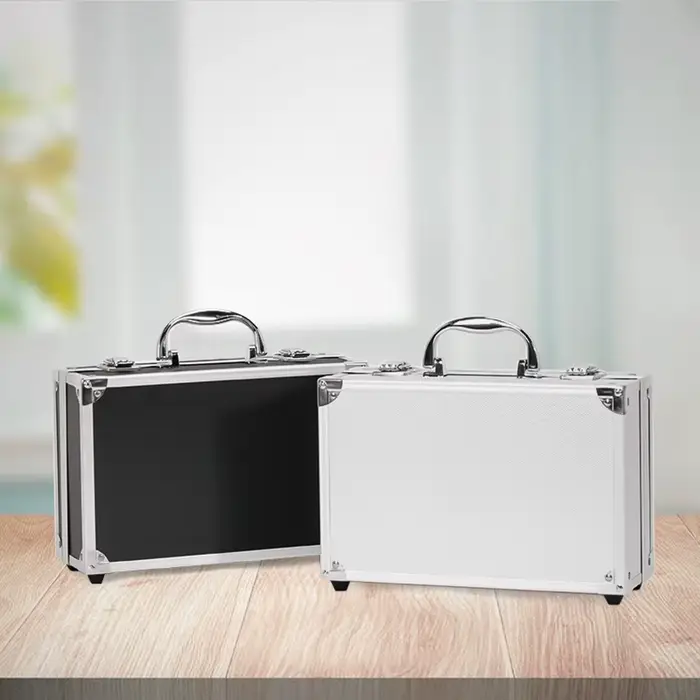 Boîte à outils en aluminium-stockage portable et polyvalent pour outils