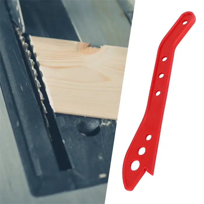 Bâton poussoir de sécurité pour scie à bois rouge