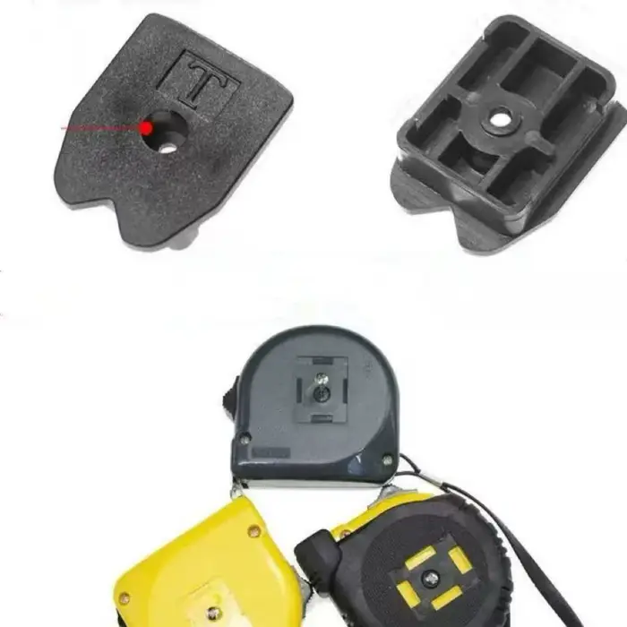 Clip de fixation universel pour ceinture