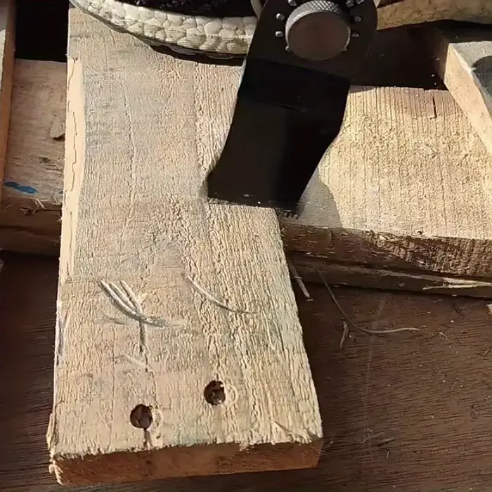 Lames de scie oscillantes pour la coupe du bois/métal/plastique