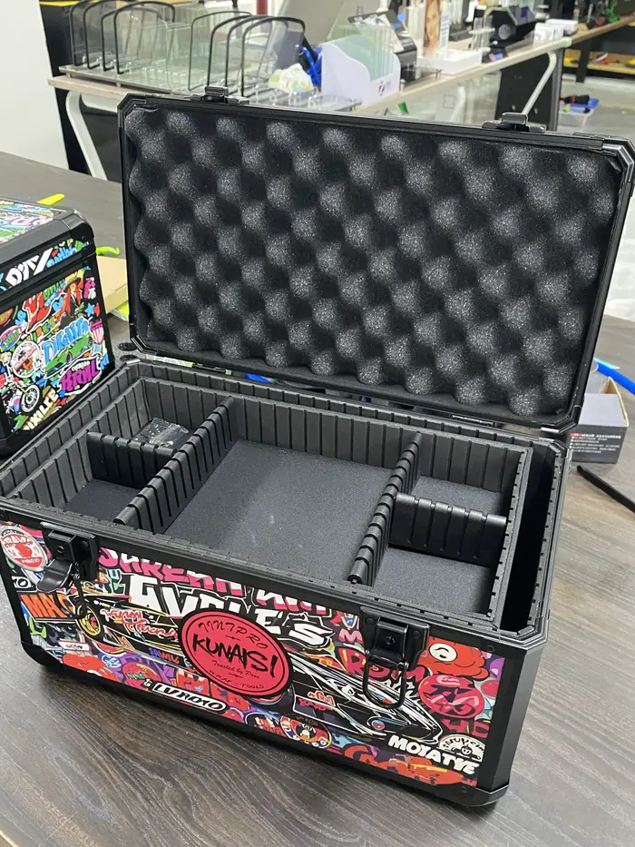 KUNAISI Grande boîte à outils en aluminium de 43 cm