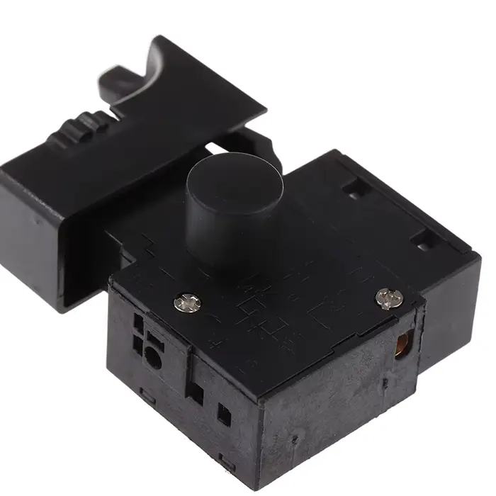 Perceuse électrique noire, contrôle de vitesse, bouton de déclenchement, interrupteur FA4-6/1BEK 6A 