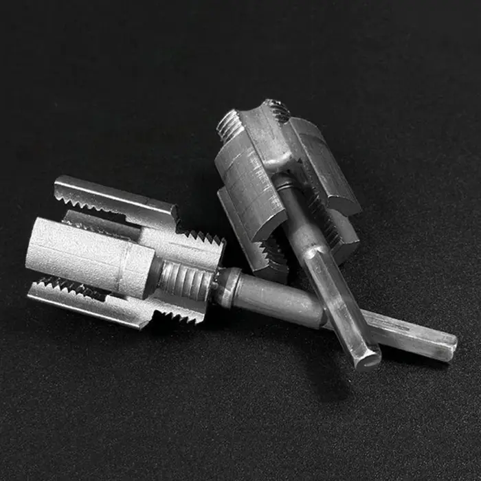 Outil de filetage de tuyau interne et externe intégré