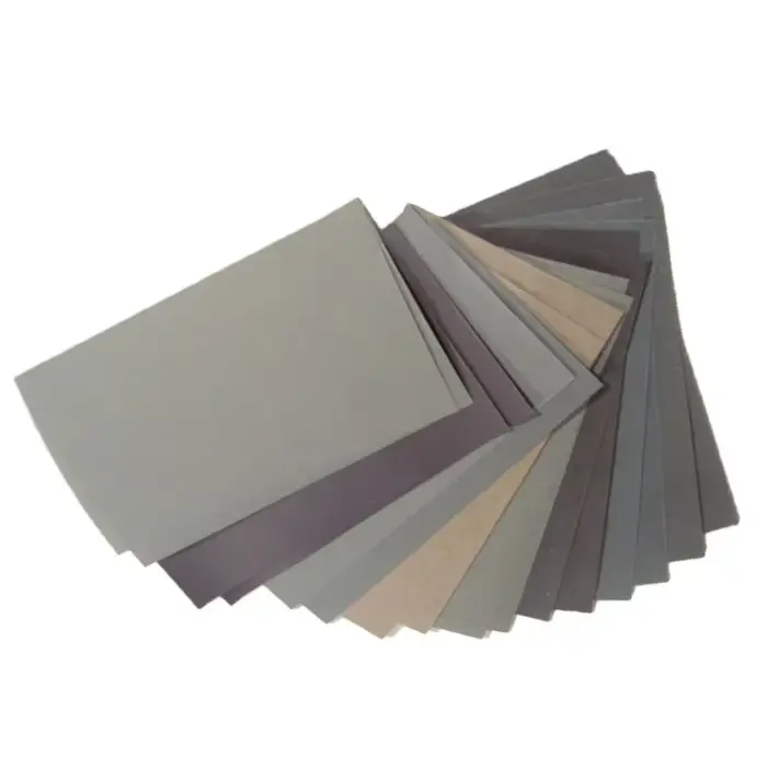Lot de 15 papiers abrasifs de différentes granulométries (400, 600, 3000, 800, 1000, 1200, 1500, 200
