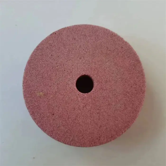 Outil de polissage des métaux