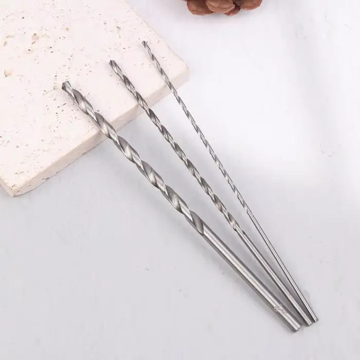 Kit de 5 forets hélicoïdaux de 2 mm