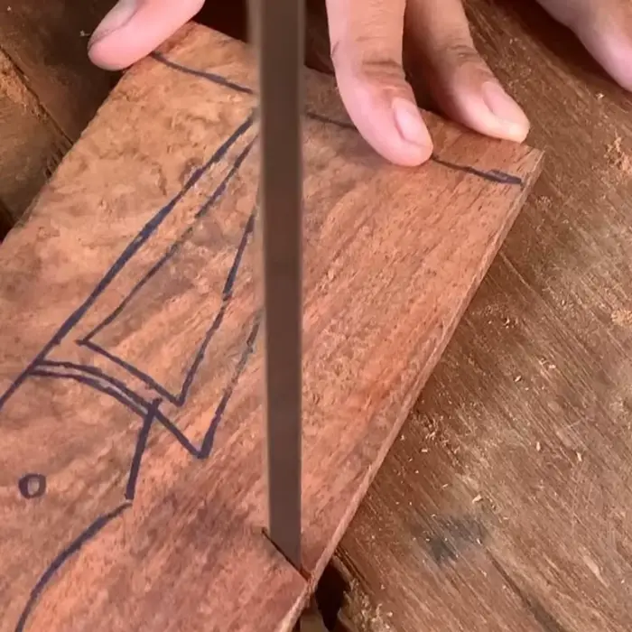 Lames de haute qualité pour la découpe de courbes