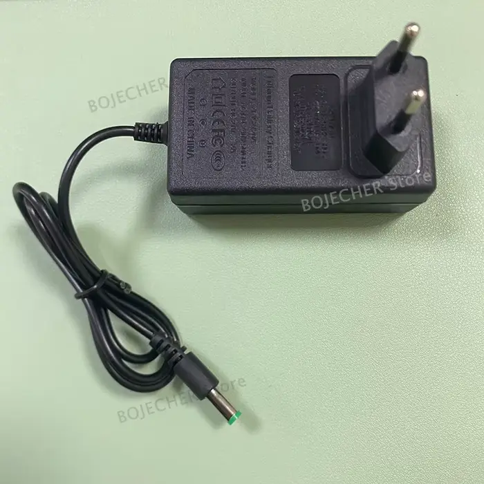 Adaptateur d'alimentation cc 21V 2a pour perceuse électrique 18V