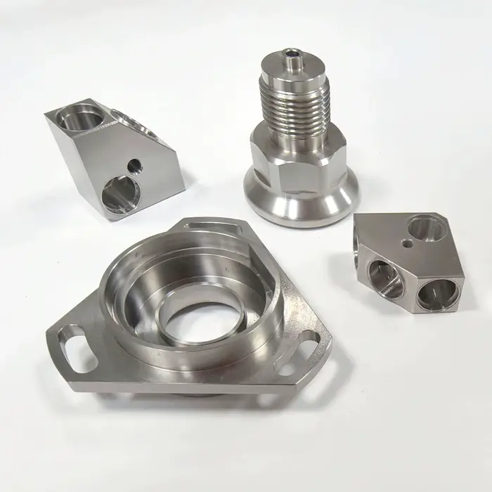Pièce de rechange pour machine-outil : Arbre central de table rotative usiné CNC sur mesure