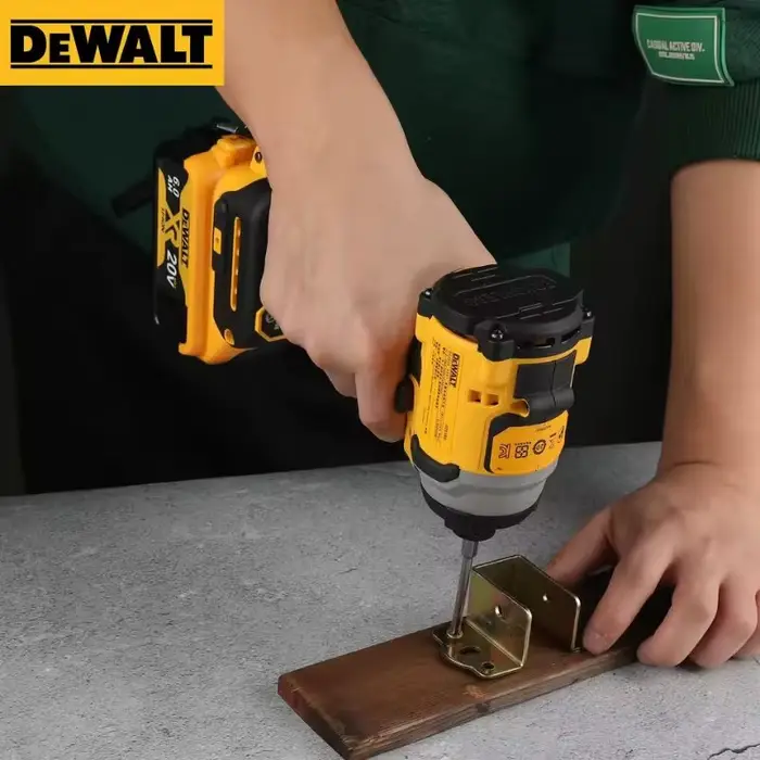 DEWALT DCF850 pilote d'impact