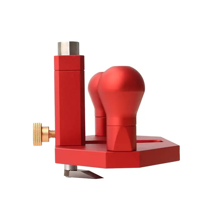 Outil de rainurage portatif pour plan de routeur