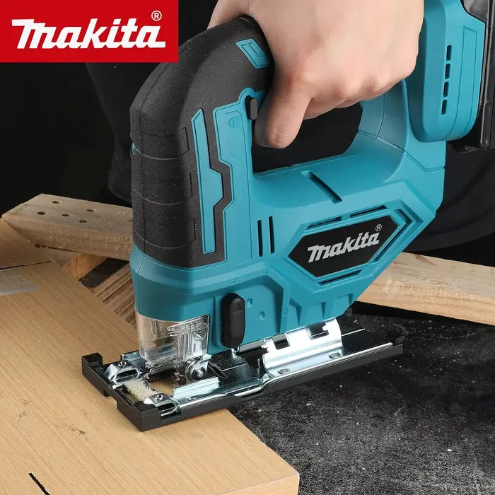 Scie sauteuse électrique Makita DJV182Z 18V sans fil avec poignée en forme de baril et lame